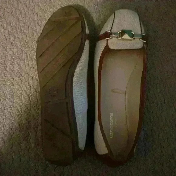 Liz Claiborne flats - Picture 5 of 10